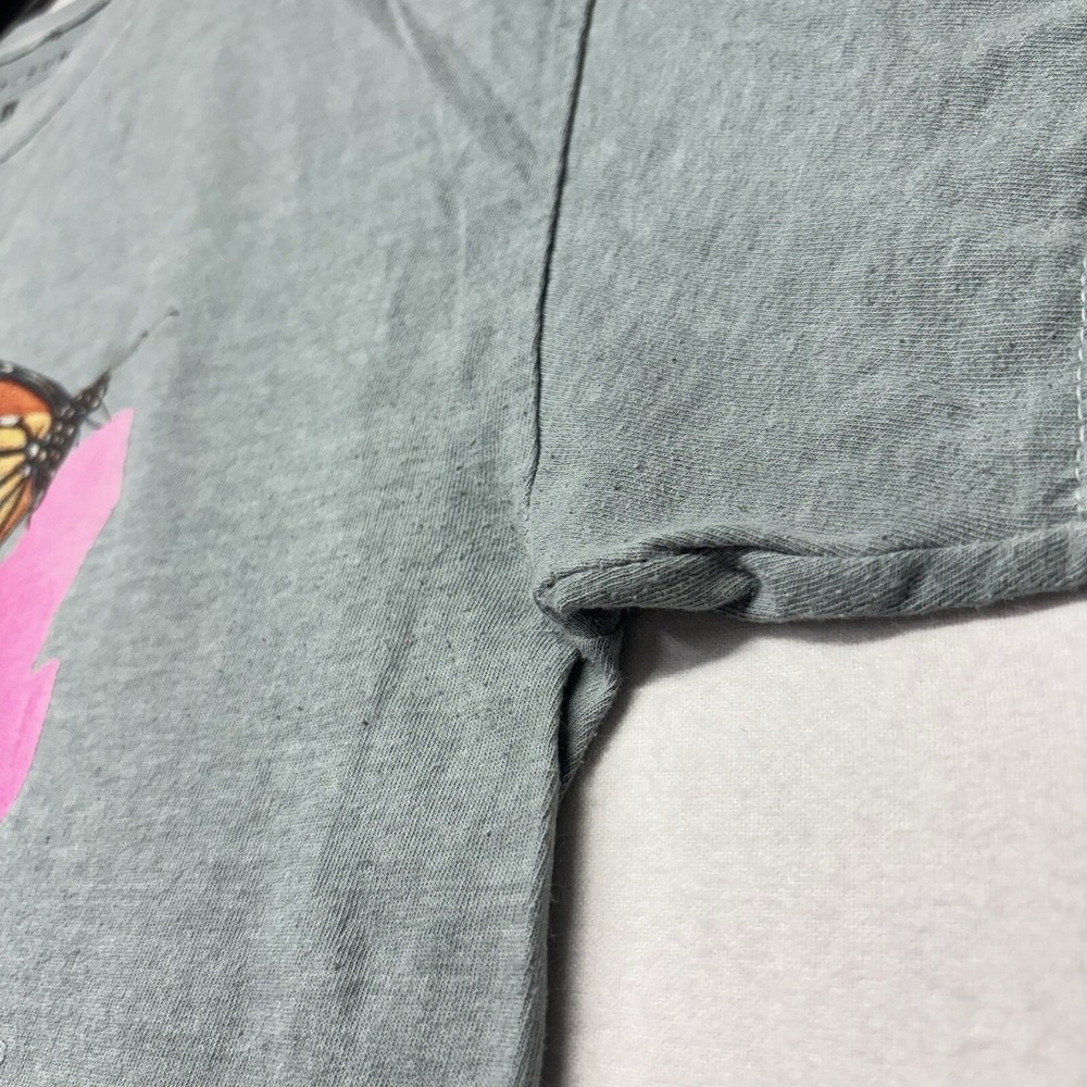 Adult Large Pac Sun Give It Time Butterflies Flower T-Shirt (Loose Fit) PacSun L - Picture 8 of 8